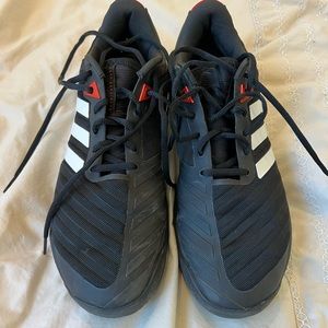 Adidas barricade tennis shoes